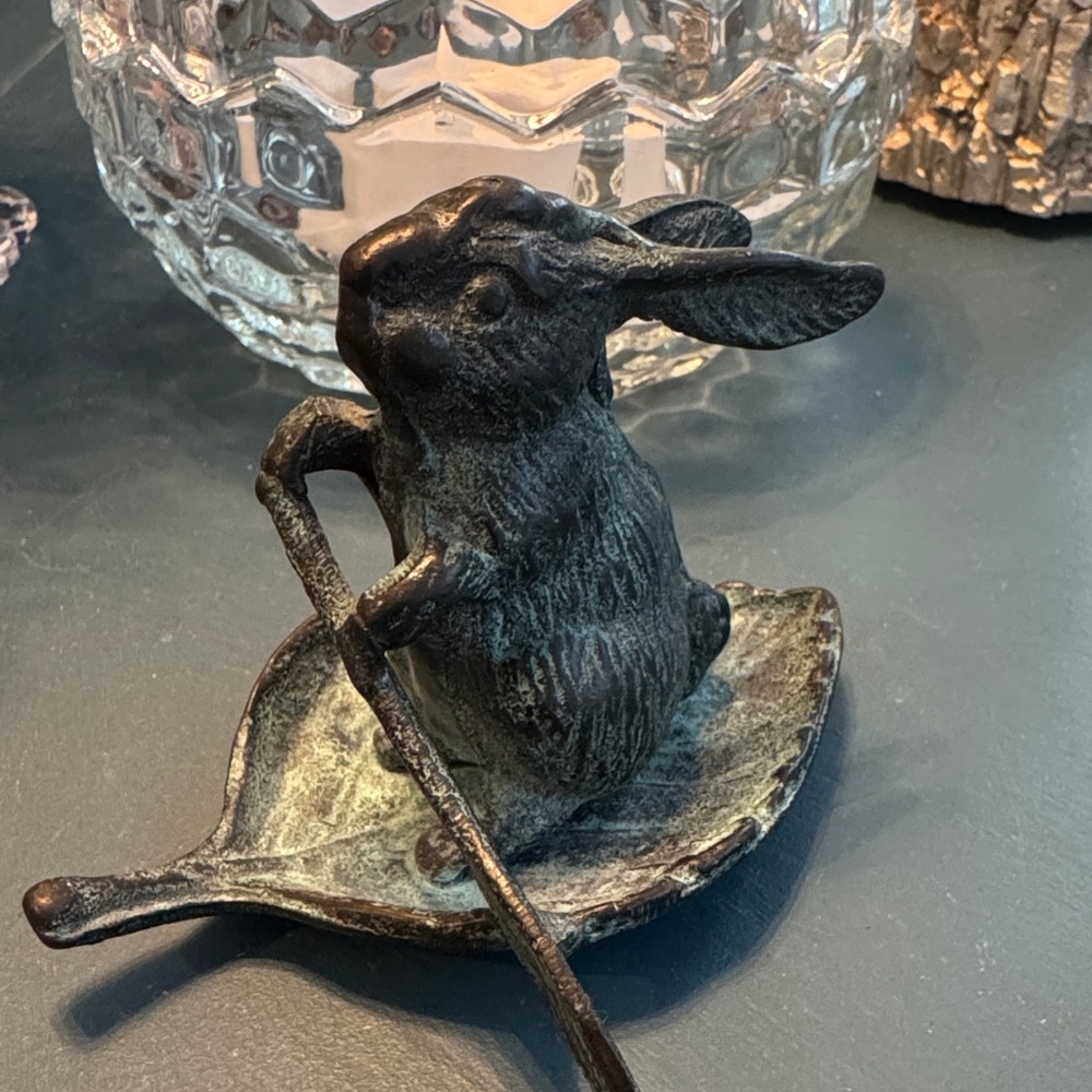 Bronze Rabbit